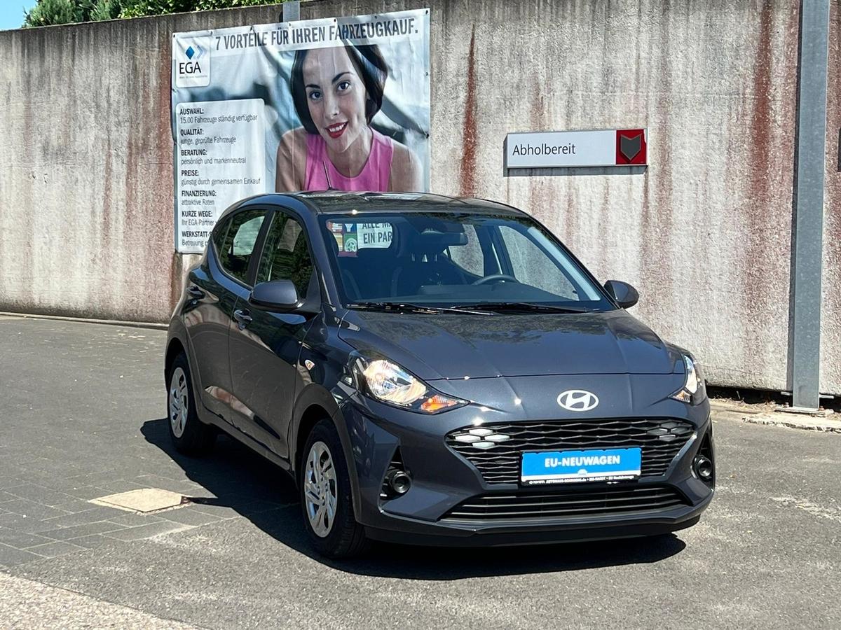 Hyundai i10 1.0 Comfort - Klima - Navi - R.Kam - PDC - Sitzhzg 