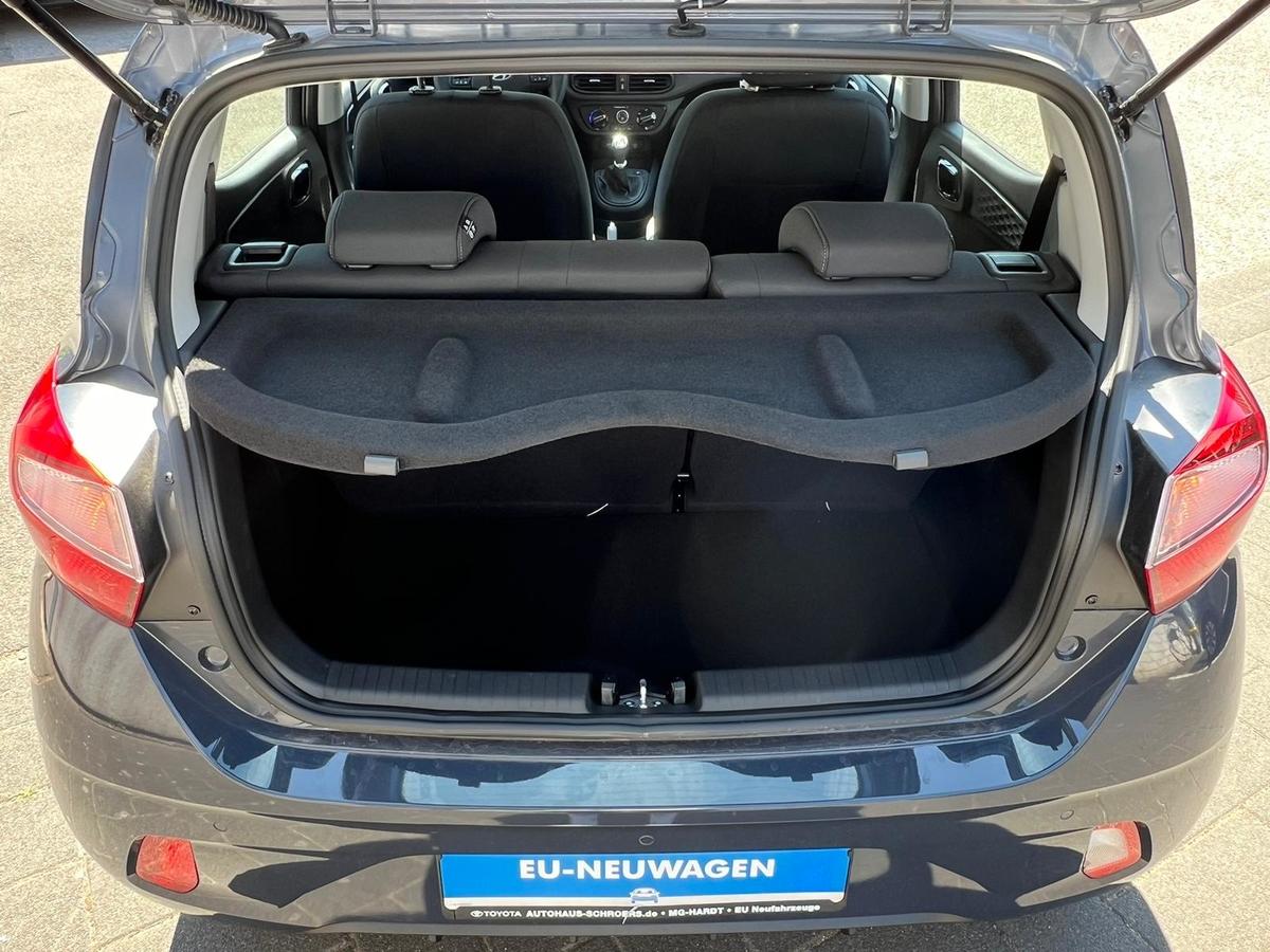 Hyundai i10 1.0 Comfort - Klima - Navi - R.Kam - PDC - Sitzhzg 