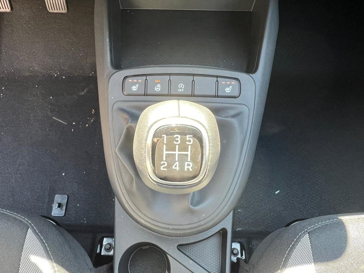 Hyundai i10 1.0 Comfort - Klima - Navi - R.Kam - PDC - Sitzhzg 