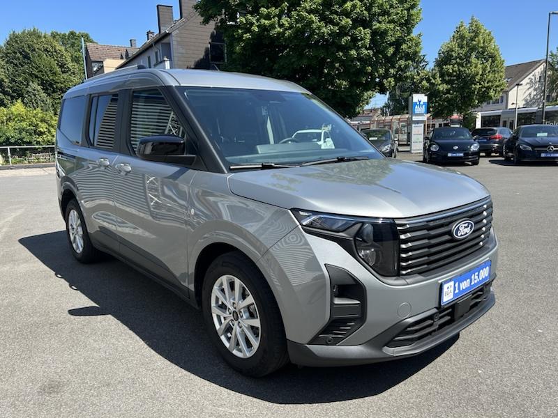Ford Tourneo Courier 1.0 ECOBOOST TITANIUM*SHZG*NAVI*PDC*R-CAM