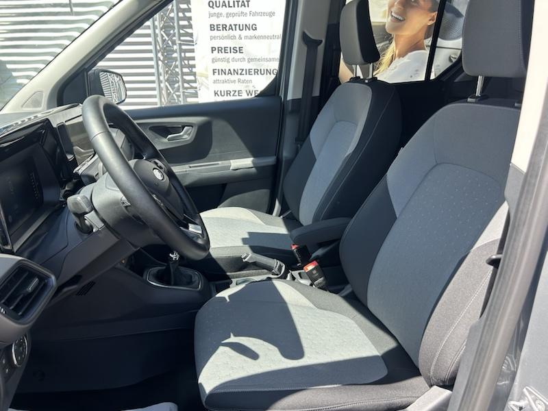 Ford Tourneo Courier 1.0 ECOBOOST TITANIUM*SHZG*NAVI*PDC*R-CAM