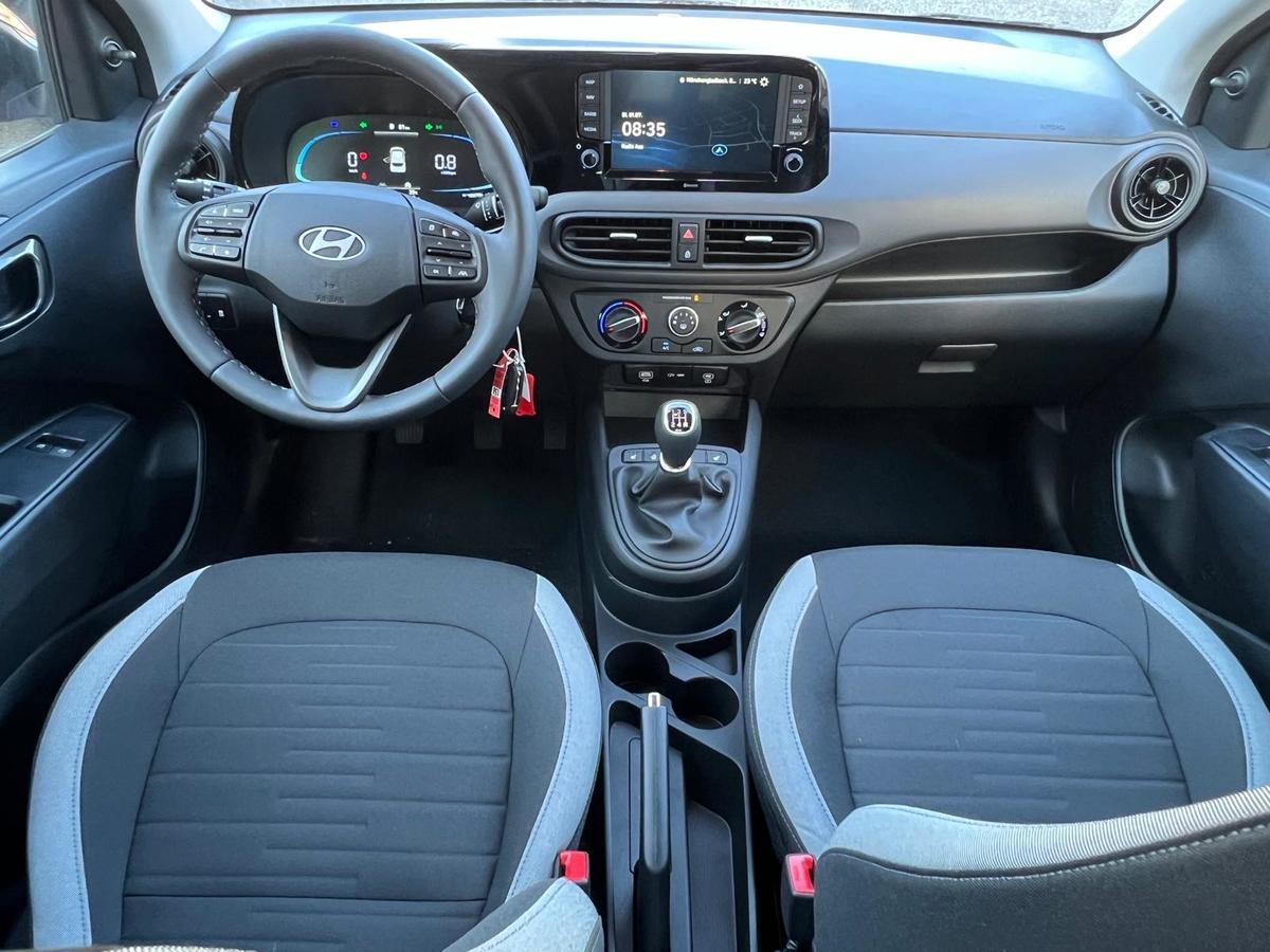 Hyundai i10 1.0 Comfort - Klima - Navi - R.Kam - PDC - Sitzhzg 