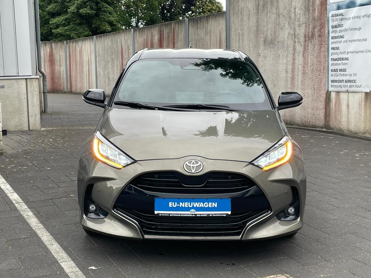 Toyota Yaris 1.5 130PS Hybrid Style - PDC - R.Kam - T.Leder - Sitzh