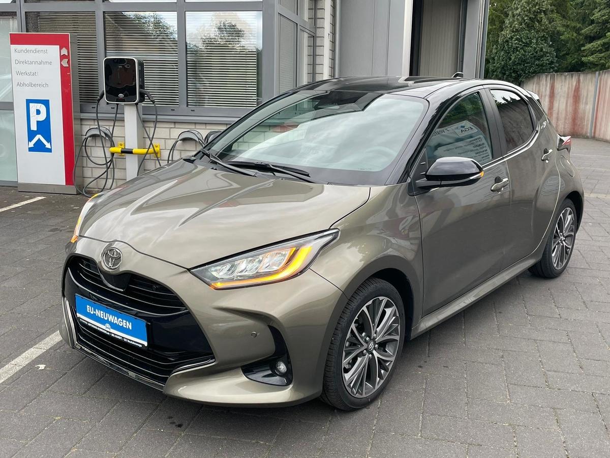 Toyota Yaris 1.5 130PS Hybrid Style - PDC - R.Kam - T.Leder - Sitzh