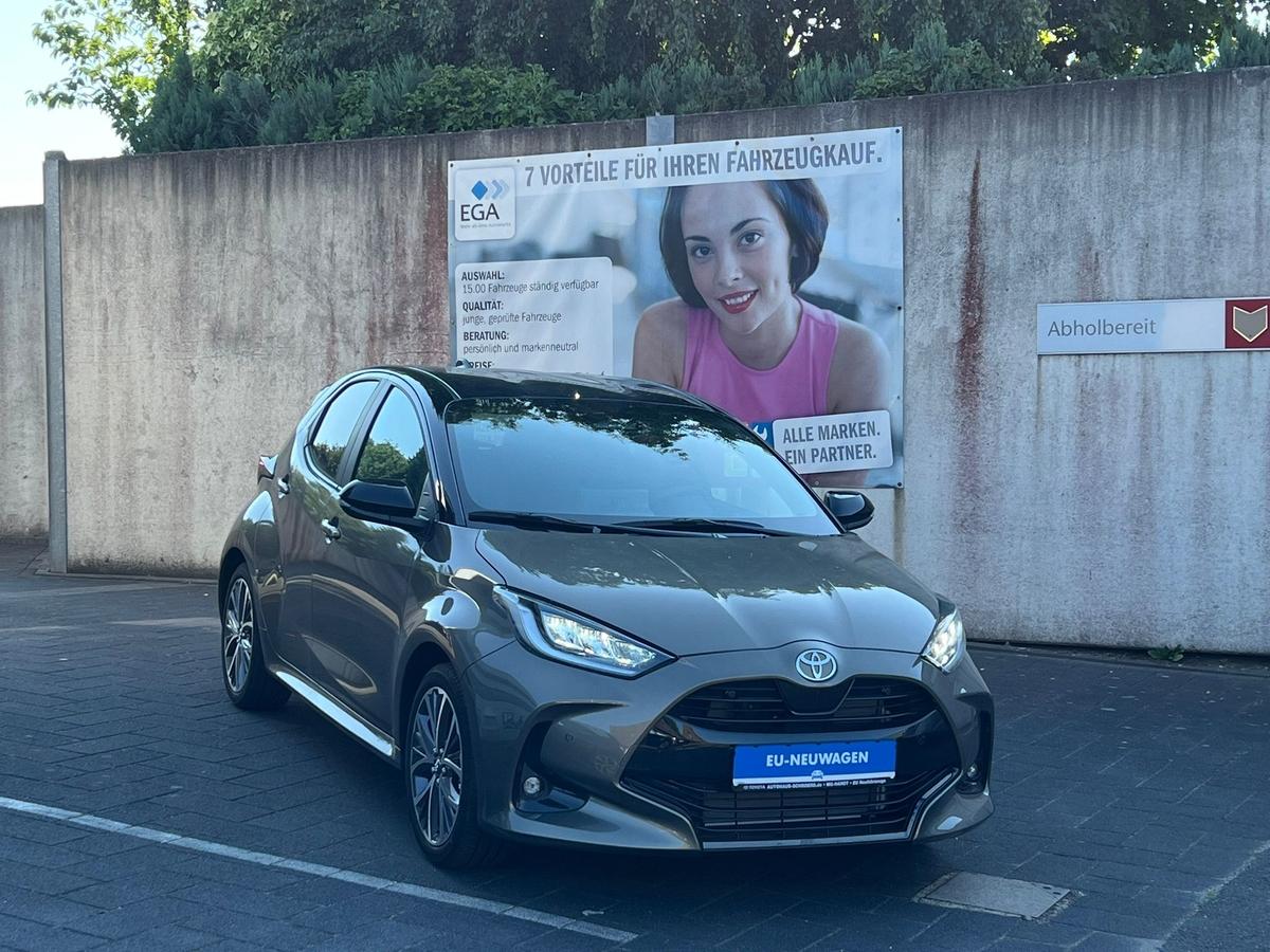 Toyota Yaris 1.5 130PS Hybrid Style - PDC - R.Kam - T.Leder - Sitzh