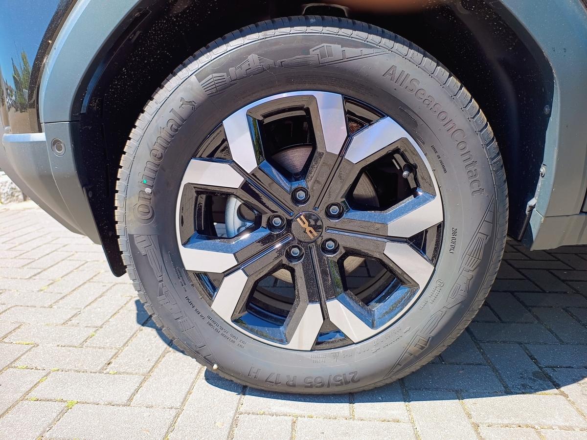 Dacia Duster III 1.2 TCe 130 Extreme 4x4 360°Kamera, GJR, Leder