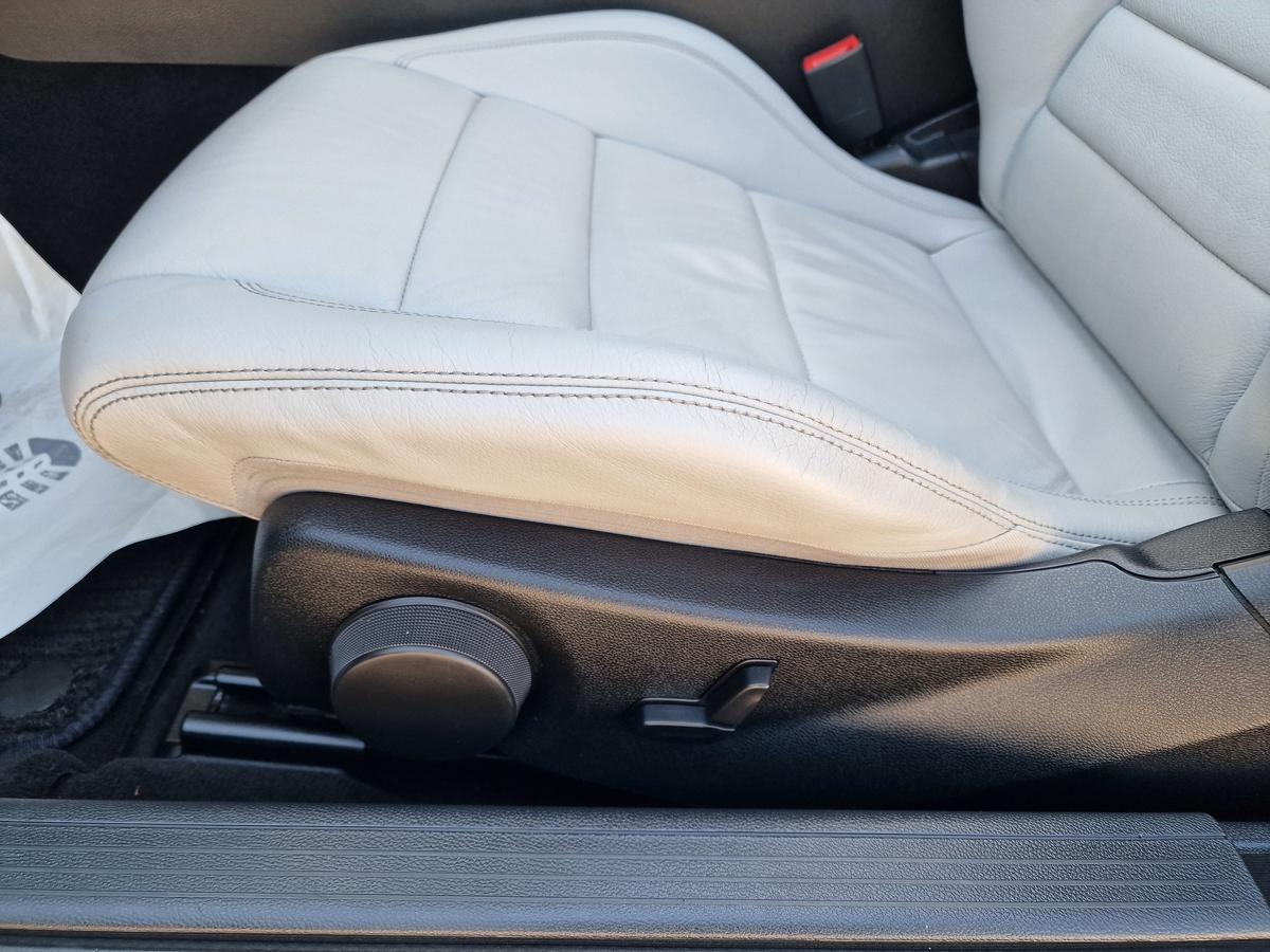 Mercedes-Benz E 250 CGI Avantgarde*Leder*Navi