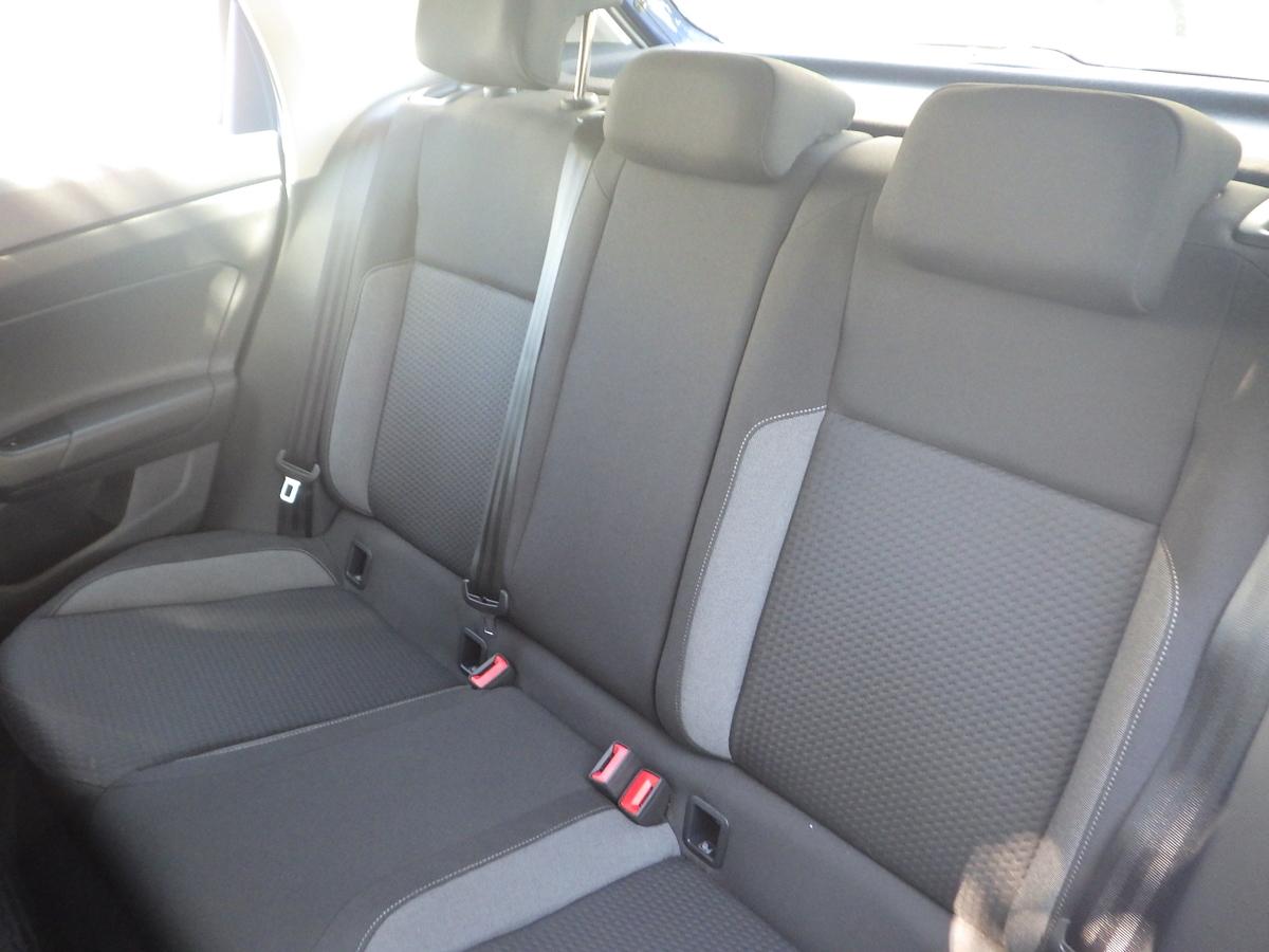 Volkswagen Polo VI 