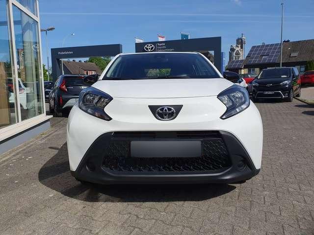 Toyota Aygo X Play