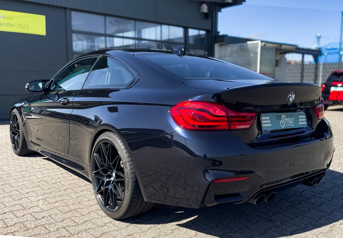 BMW M4  Competition LCI DKG 20