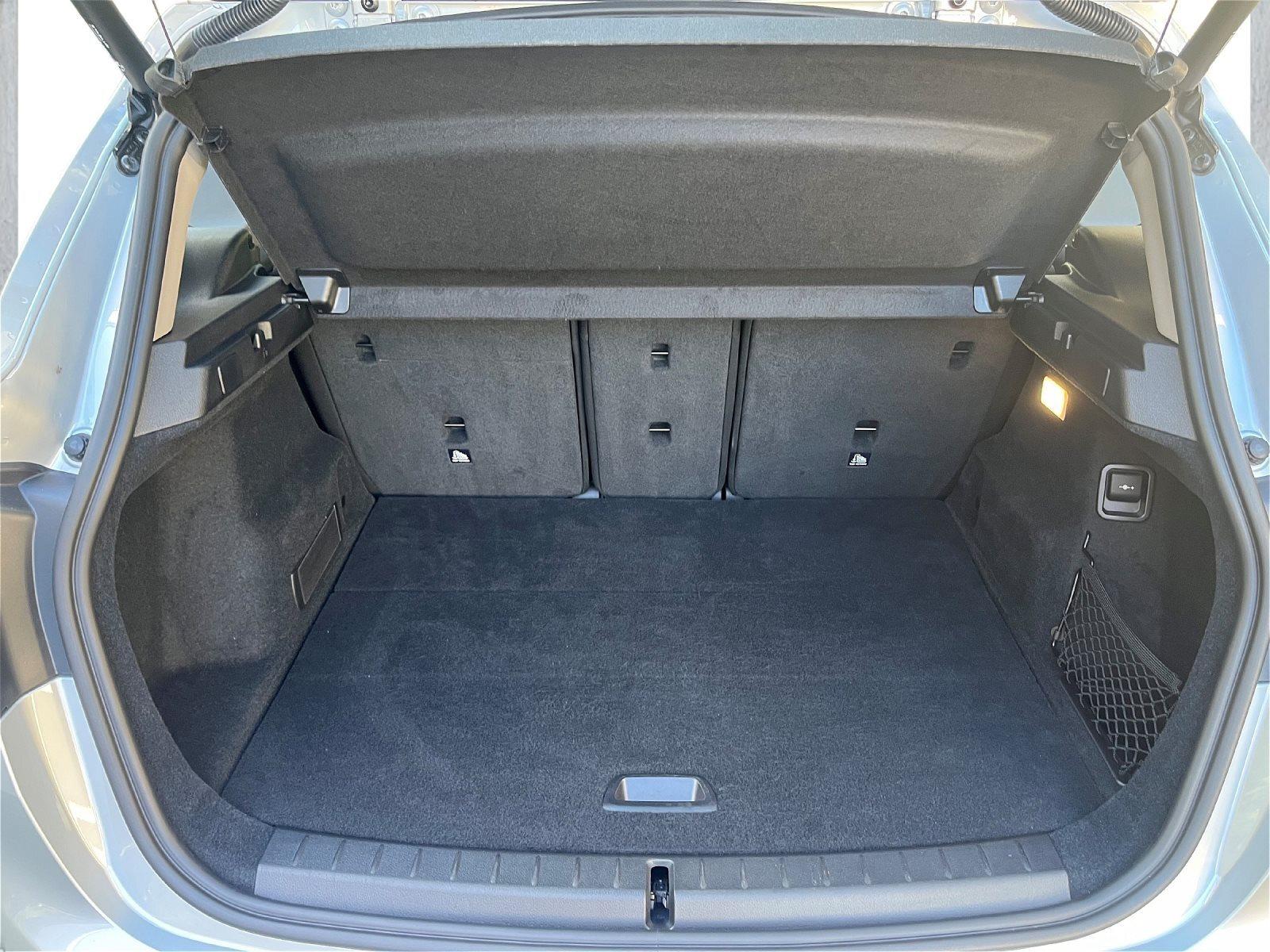 BMW 218i ADVANTAGE NAVI LED GRA PDC DACHRELING HIFI DAB