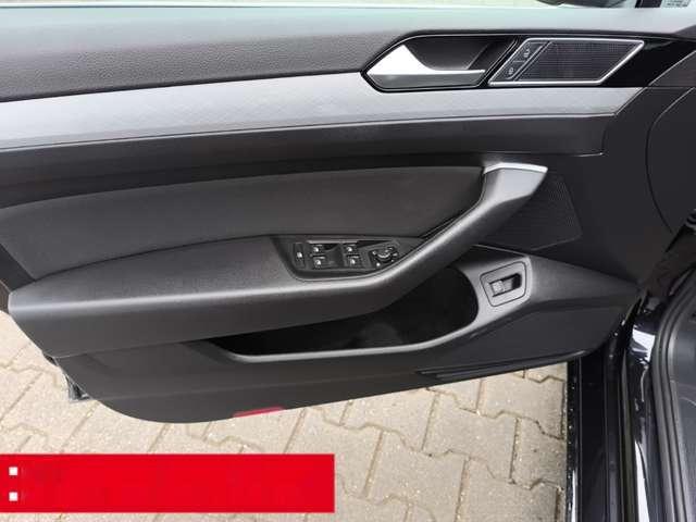 Volkswagen Passat Variant 1.5 TSI DSG Business ACC LED NAVI APP+DAB+AHK