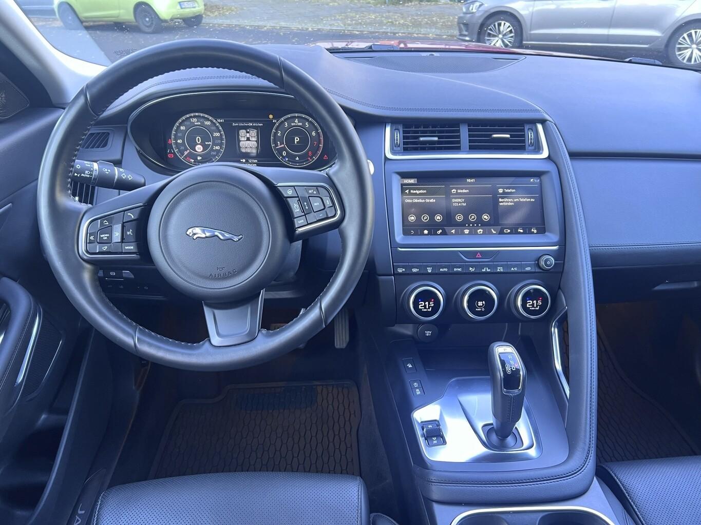 Jaguar E-Pace P250 HSE AWD Leder LED Nav EHK ACC Kam