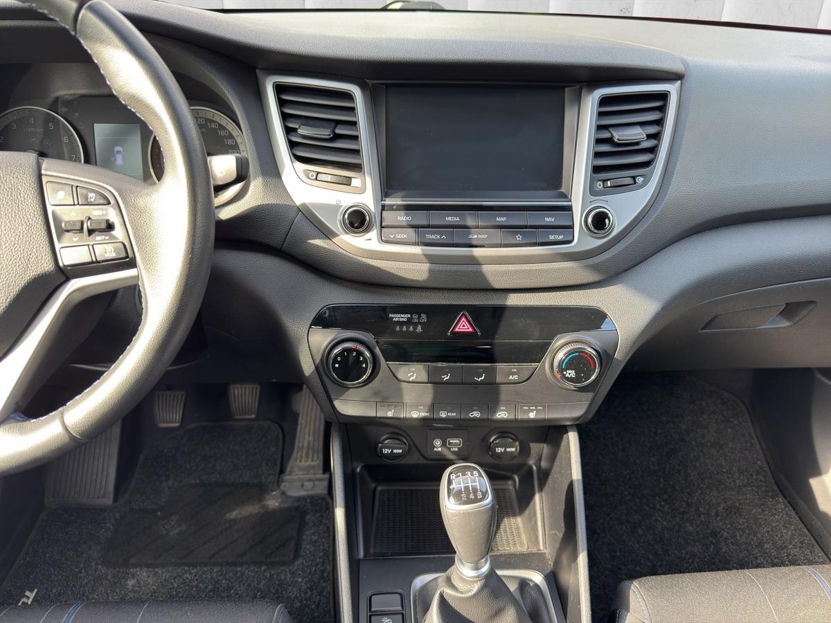 Hyundai Tucson Classic 1.6 i Navi*PDC*Sitzhzg