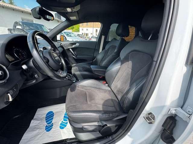Audi A1 1.4 TFSI Sportback S-Line XEN*NAV*LEDER*BOSE*