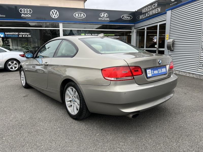 BMW 320 i COUPE KLIMA*LEDER*SHZG*NAVI*XENON*ALU*PDC