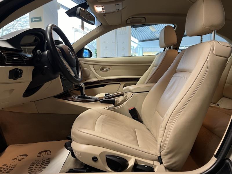 BMW 320 i COUPE KLIMA*LEDER*SHZG*NAVI*XENON*ALU*PDC