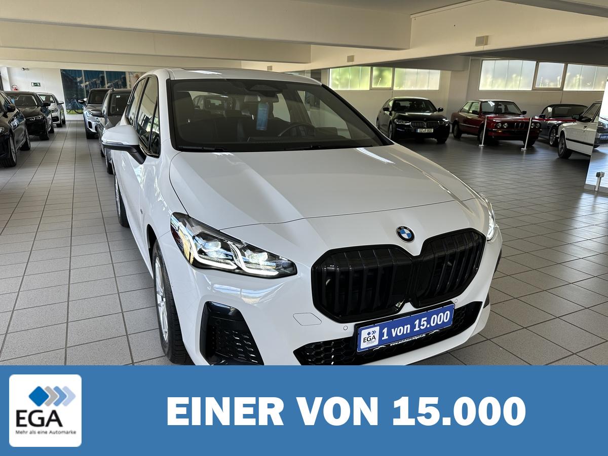 BMW 220 Active TourerM Sport AHK Pannodach LED Kamera HUD PDC