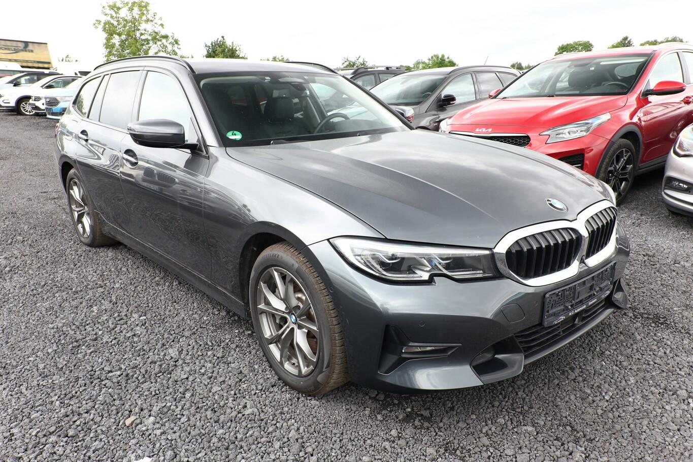 BMW 330 e Aut Sport Line AHK Laser HUD ParkA 360Kam