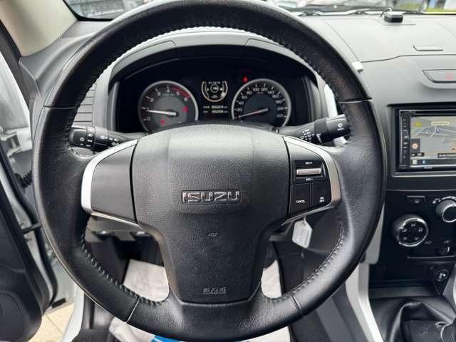 Isuzu D-Max Double Cab 4WD *NAVI*KAM*3,5T*5-SITZ*