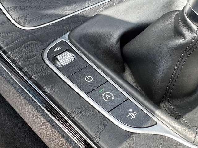 Mercedes-Benz C 180 Coupe AMG Line *STHZ*LED*LENK*NAVI*