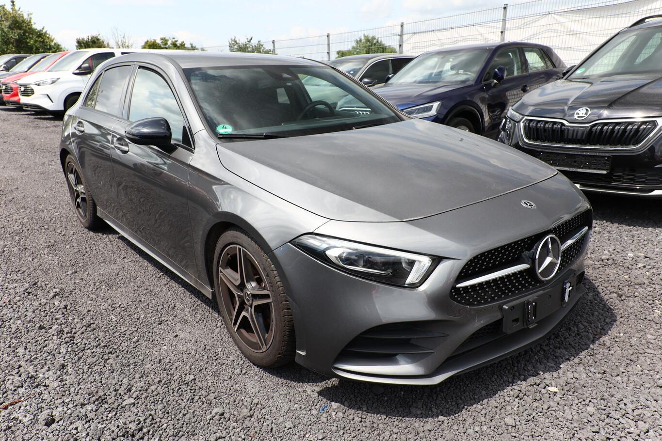 Mercedes-Benz DCT AMG Line LED SHZ