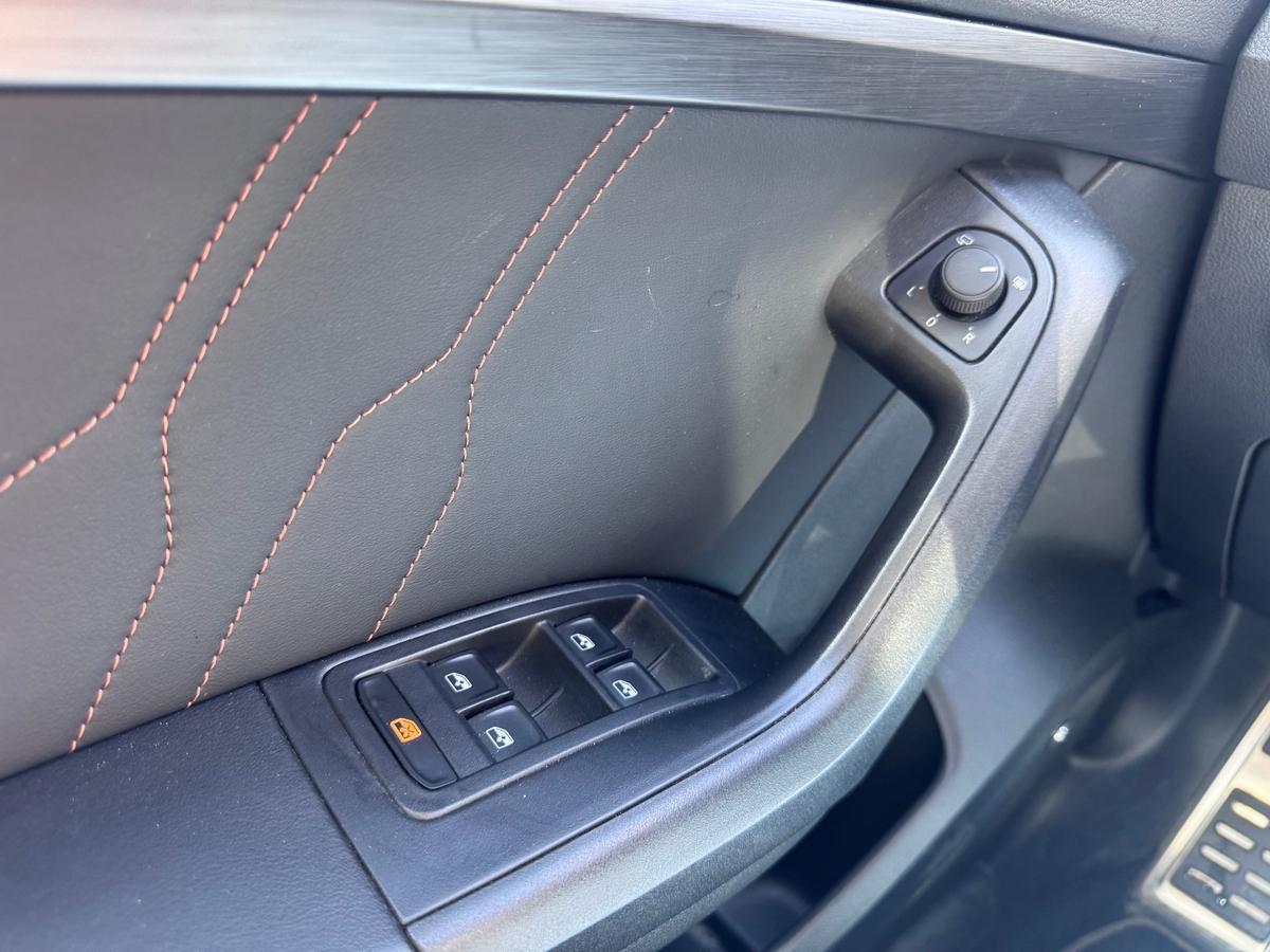 Cupra Ateca 1.5 TSI DSG/AHK/