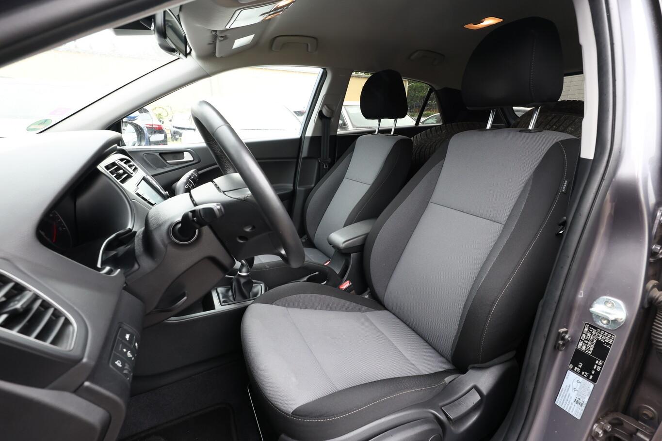 Hyundai i20 1.0 120 Style Nav PDC Kam Temp CarPlay 16Z
