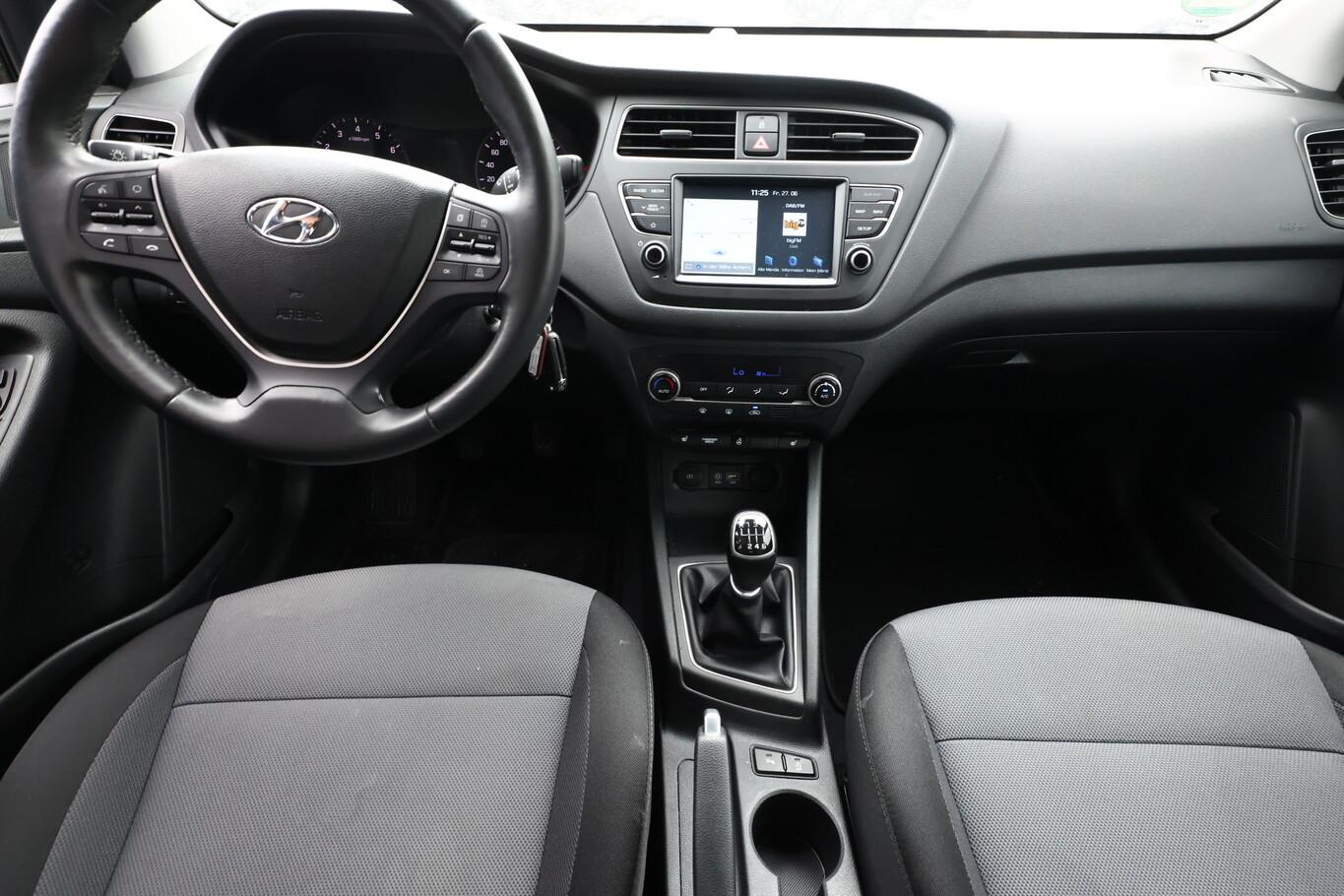 Hyundai i20 1.0 120 Style Nav PDC Kam Temp CarPlay 16Z