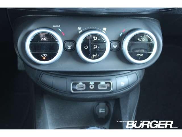 Fiat 500X City Cross 1.6 E-torQ -T LED Kamera Apple CarPlay