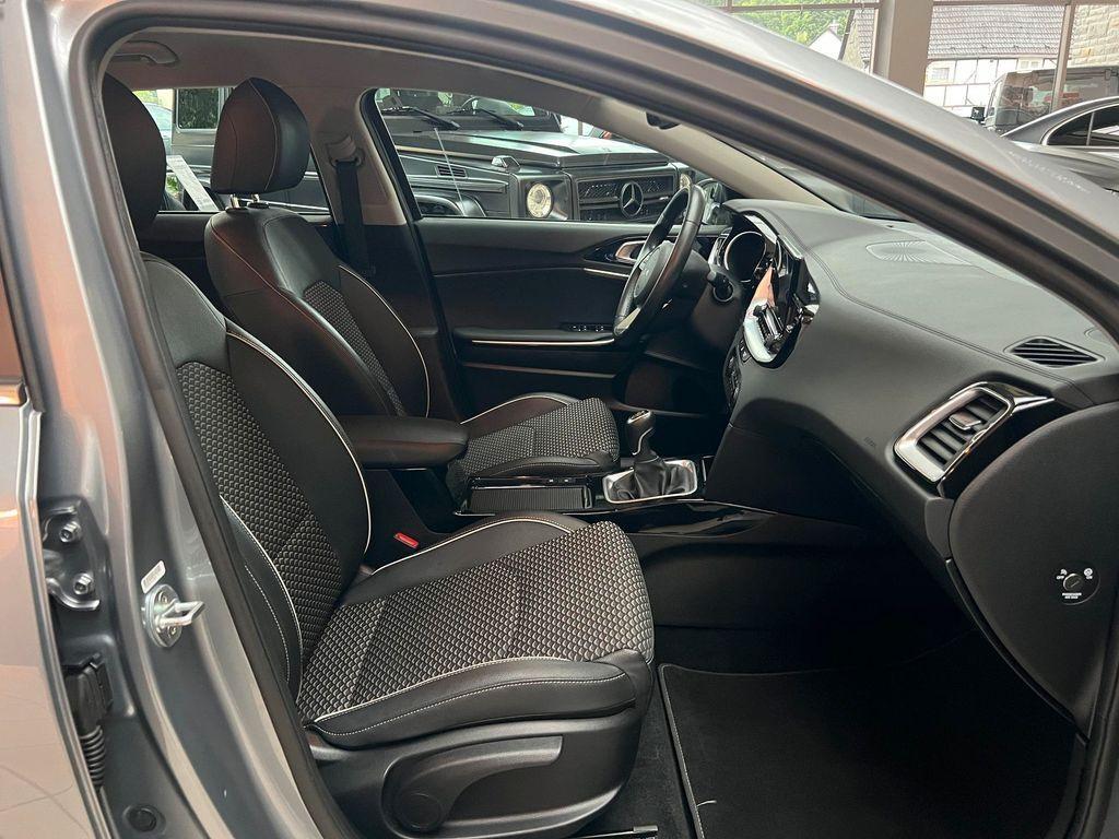 Kia cee'd Sportswagon Ceed Sportswagon SW PULSE NAVI CARPLAY KAMERA