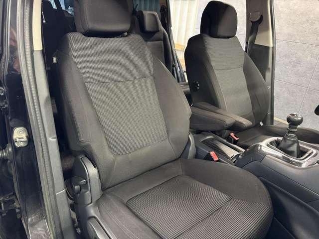 Peugeot 5008 1.6 Allure Klima*PDC*SHZ*Pano*Tempo EXPORT