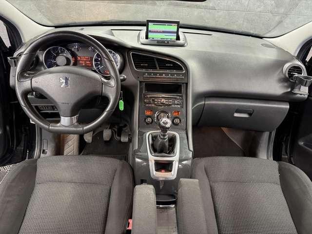 Peugeot 5008 1.6 Allure Klima*PDC*SHZ*Pano*Tempo EXPORT