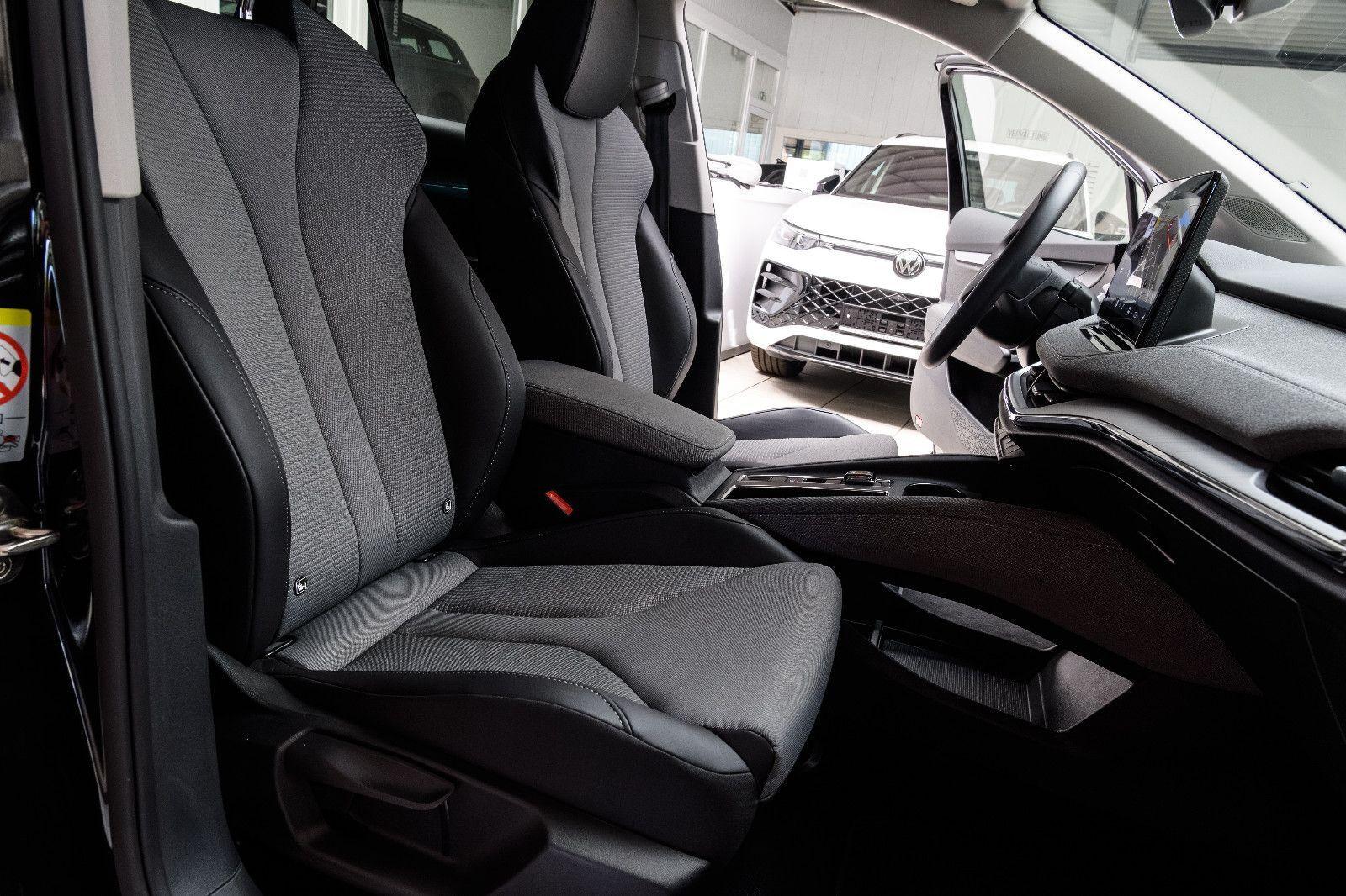 Skoda Enyaq 50 Loft LED+NAVI+ACC+APP+KEYLESS+SITZHEIZ.