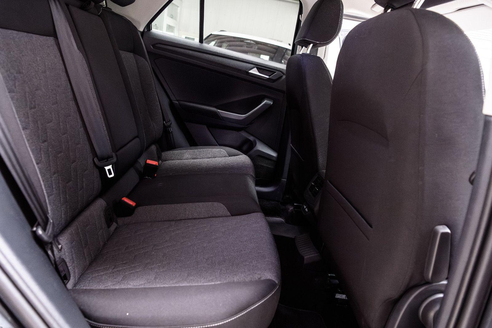 Volkswagen T-Roc Move 1.0 TSI LED+NAVI+KAMERA+ACC+5 J.GAR.