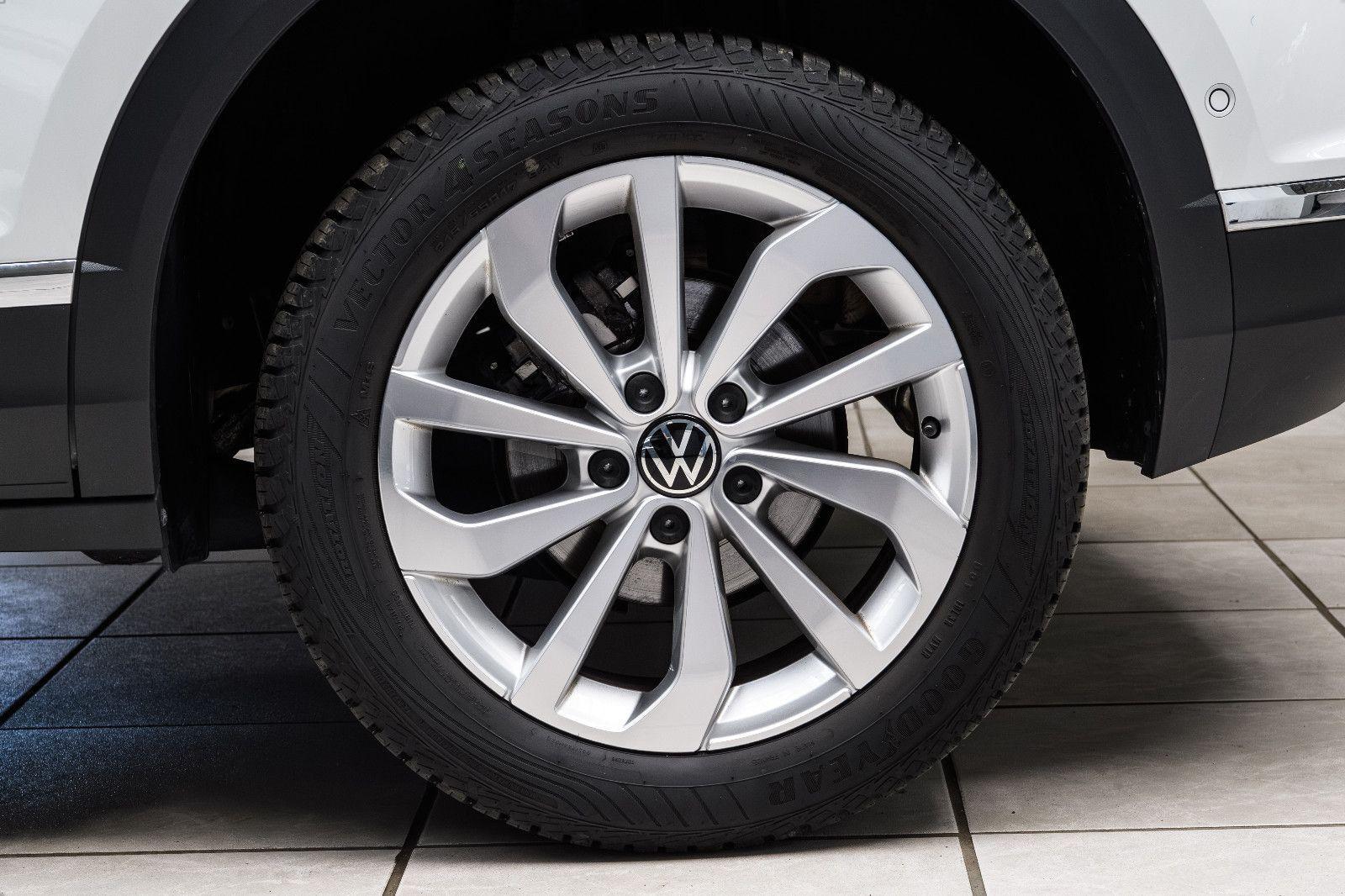 Volkswagen T-Roc Style 1.0 TSI LED+AHK+NAVI+KEYLESS+5 J.GAR