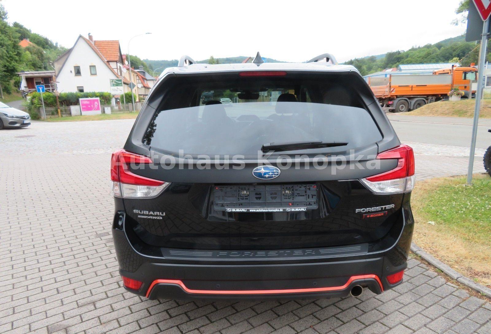 Subaru Forester 2.0ie EDIT. EXCLUSIVE CROSS+ AHK