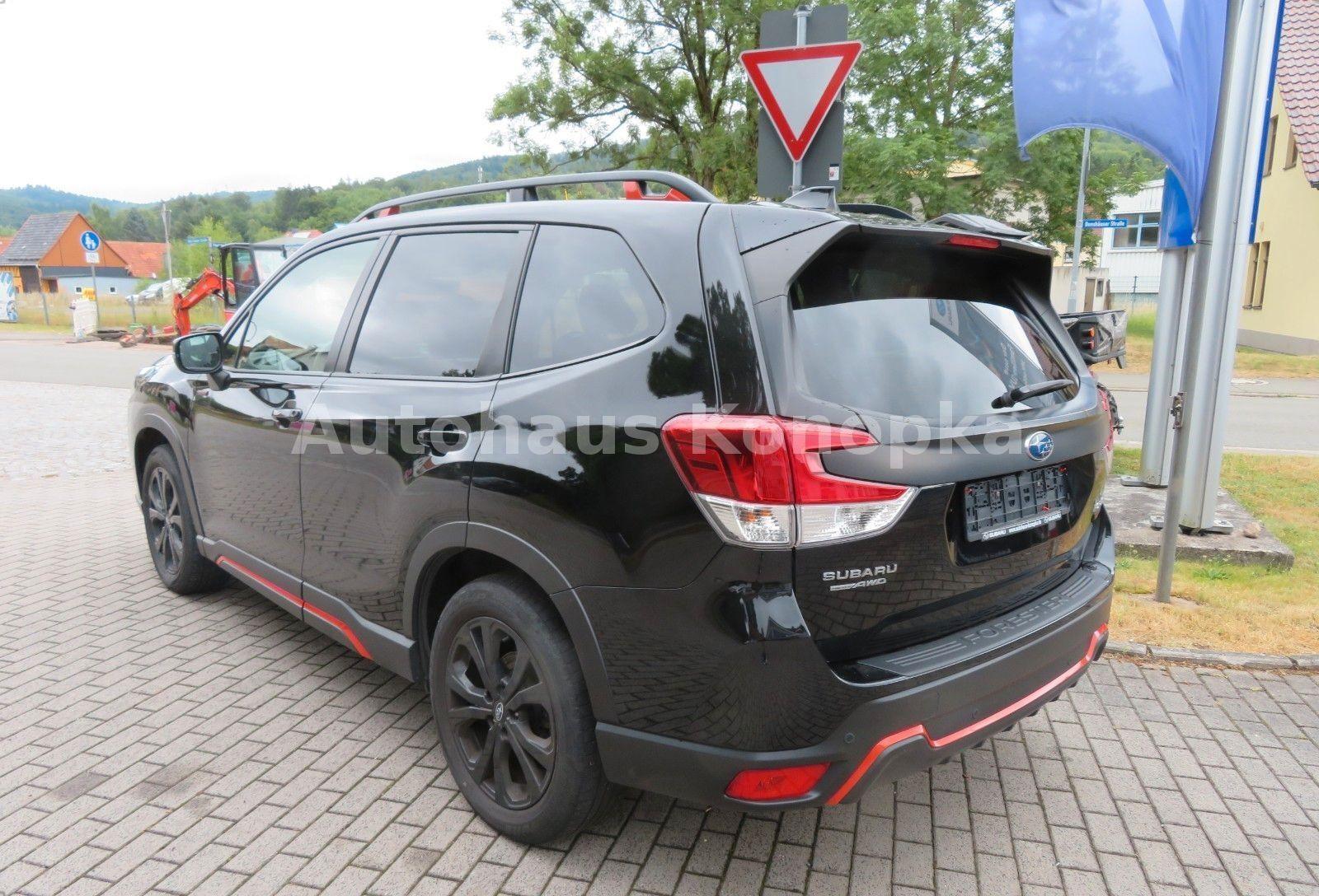 Subaru Forester 2.0ie EDIT. EXCLUSIVE CROSS+ AHK