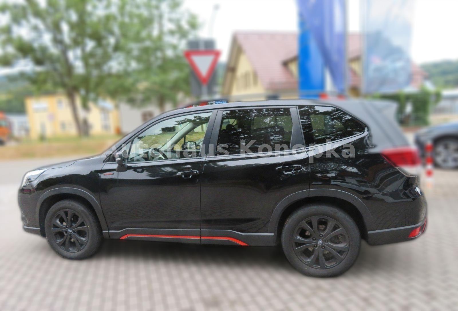 Subaru Forester 2.0ie EDIT. EXCLUSIVE CROSS+ AHK