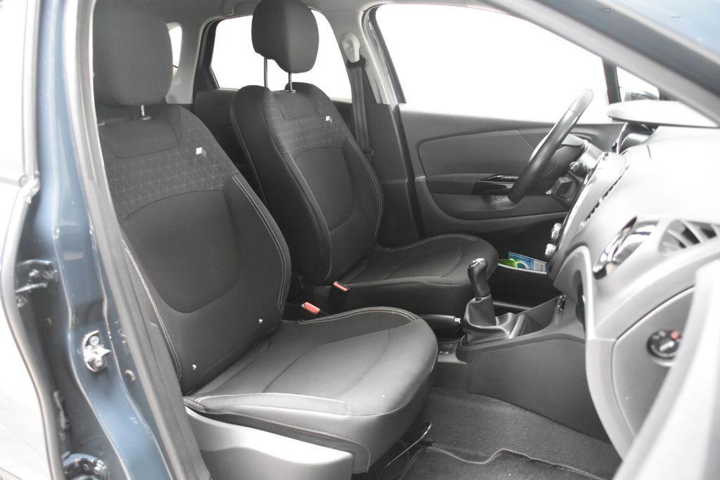 Renault Captur Dynamique Navi Klimaauto Tempo USB PDC