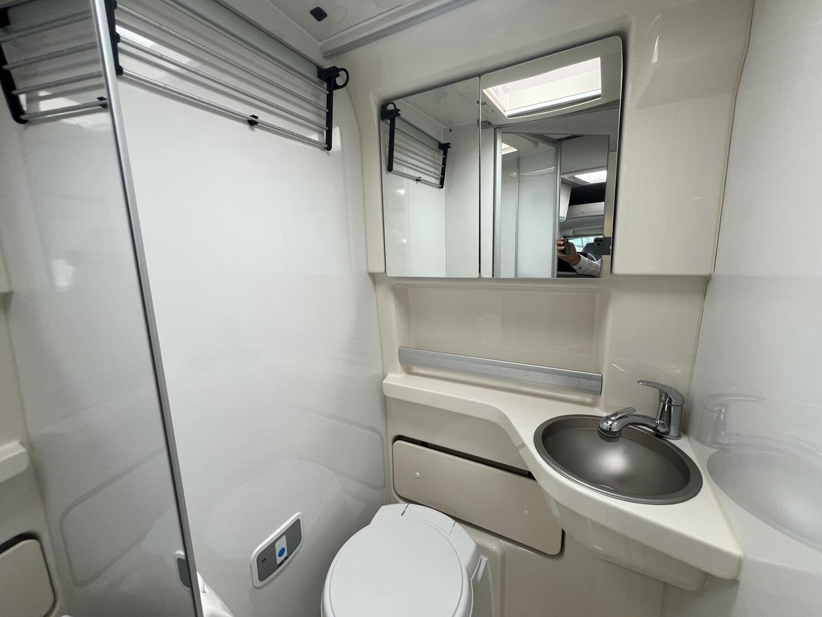 Westfalia Columbus 600D Markise+Kamera+Navi+AHK
