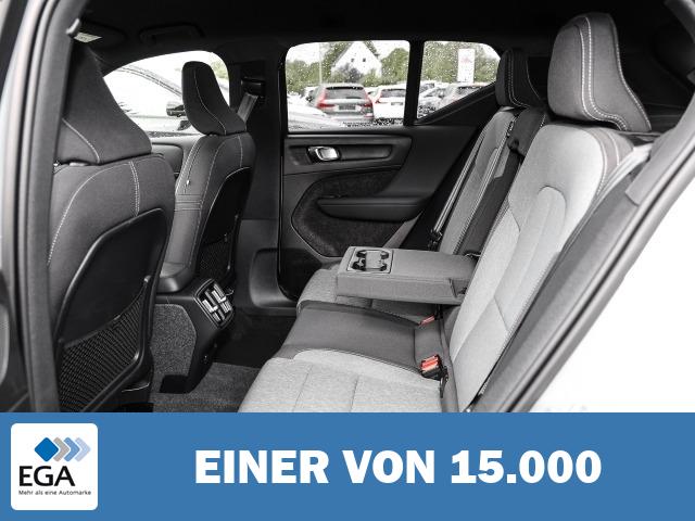 Volvo XC60 Ultimate Dark 2WD B4 Diesel EU6d HUD AD digitales Cockpit Memory Sitze Soun