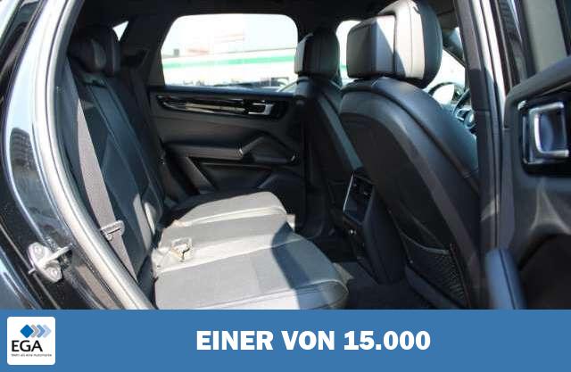 Porsche Cayenne Chrono Leder AHK Sport-AGA Navi Kamera Soundsystem