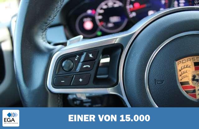 Porsche Cayenne Chrono Leder AHK Sport-AGA Navi Kamera Soundsystem