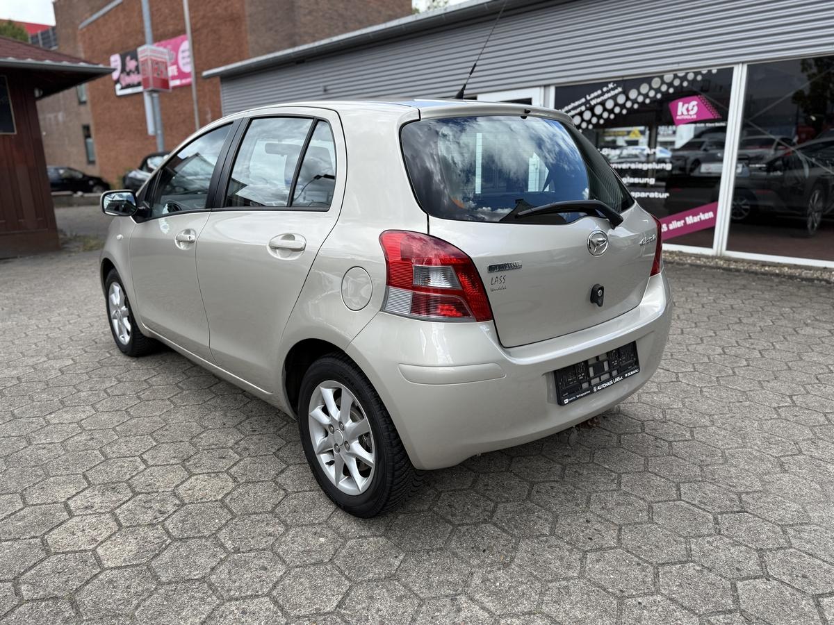 Daihatsu Charade Charade 1,3 Klima, Ganzjahresreifen