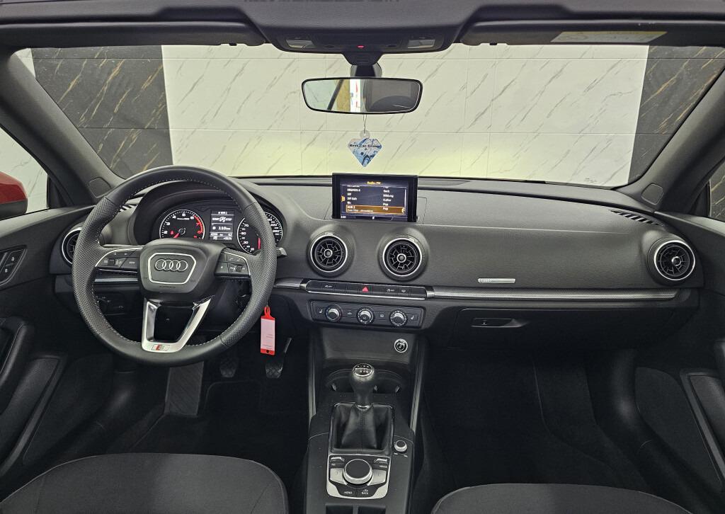Audi A3 35 Cabrio+Xenon+Klima+BT+Shzg+LM+isofix