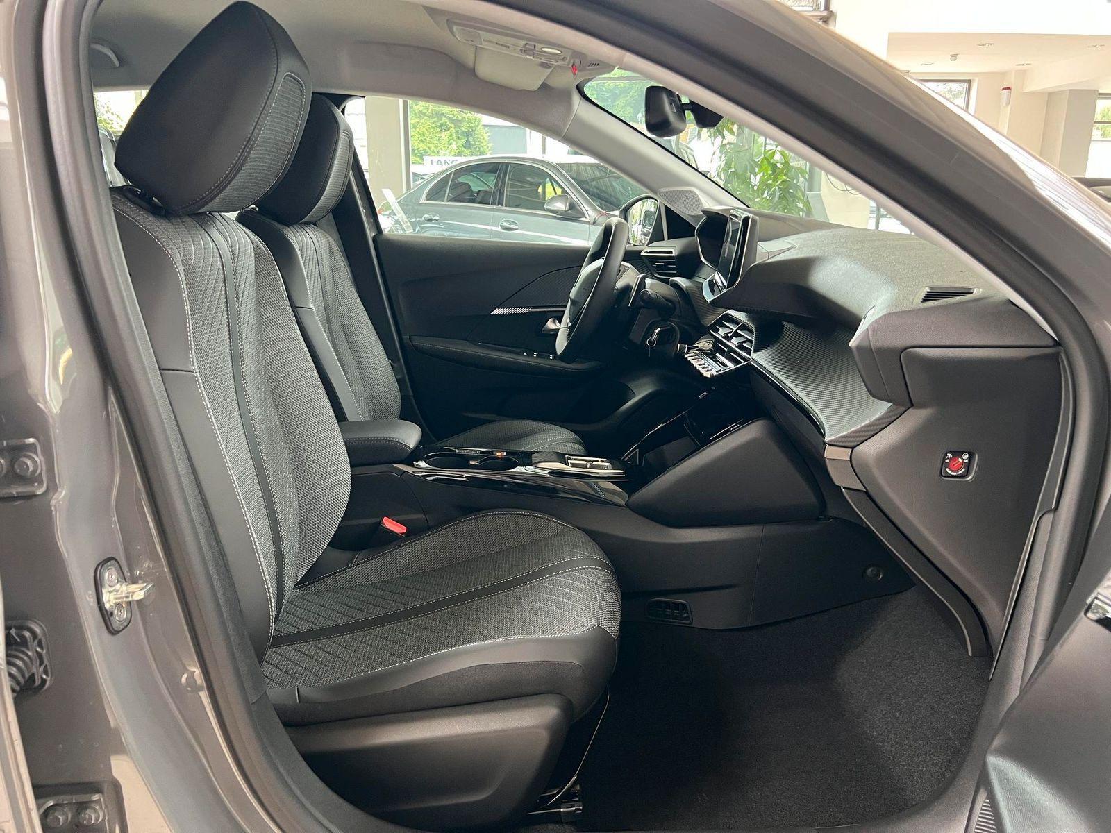 Peugeot 208 1.2 Hybrid 100 Allure SHZ|ACC|LED|DAB|SOFORT