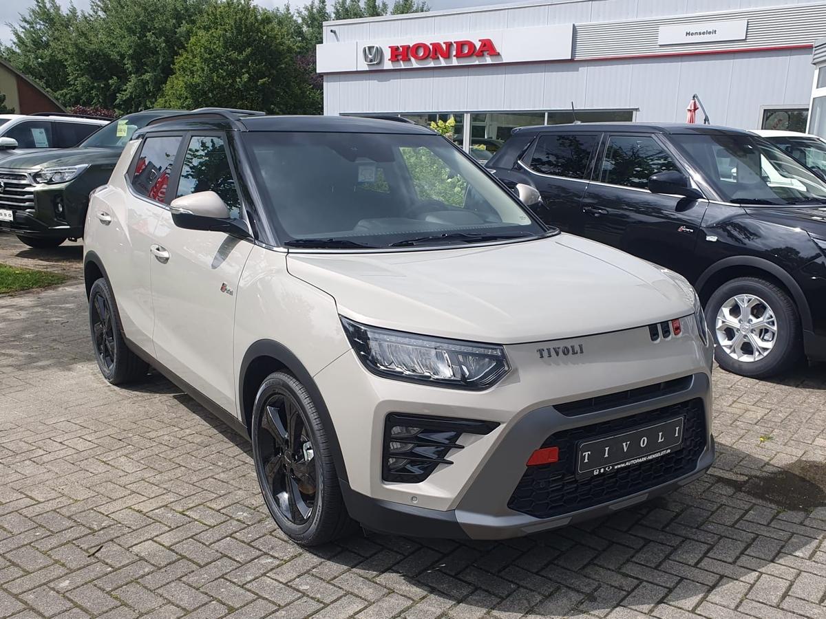 KGM Tivoli Black 1.5 T-Gdi 2WD M/T