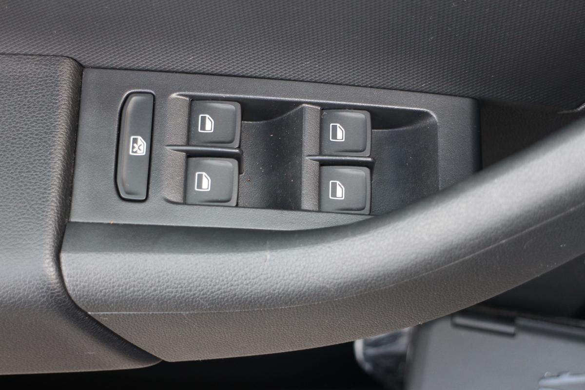 Skoda Rapid Spaceback 1.6 TDI Drive
