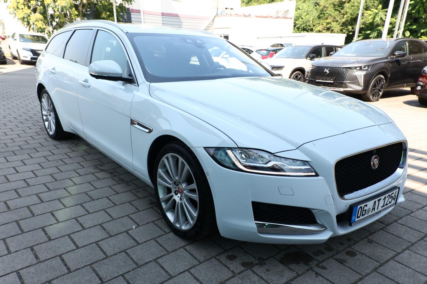 Jaguar XF Sportbrake 3.0d Aut. Portfolio Pano ParkP Nav